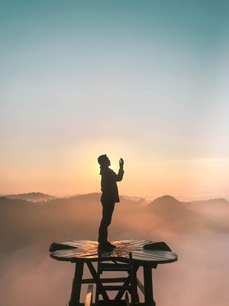 Services sunset, phone wallpaper, yogyakarta, sunrise, potrait, nature, jogjakarta, pray, people, traveling, indonesia, aesthetic wallpaper, iphone wallpaper